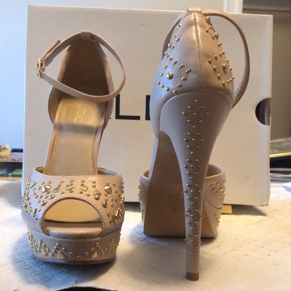 ALDO Tivian studded platform heels size 8.5 - Picture 3 of 11